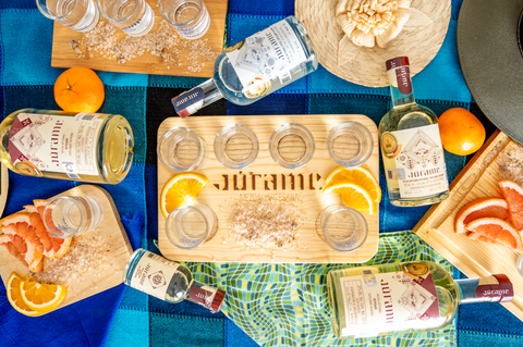 Paquete de Mixología - Botella de Mezcal Júrame Joven 750ml + Set de Mixlogía